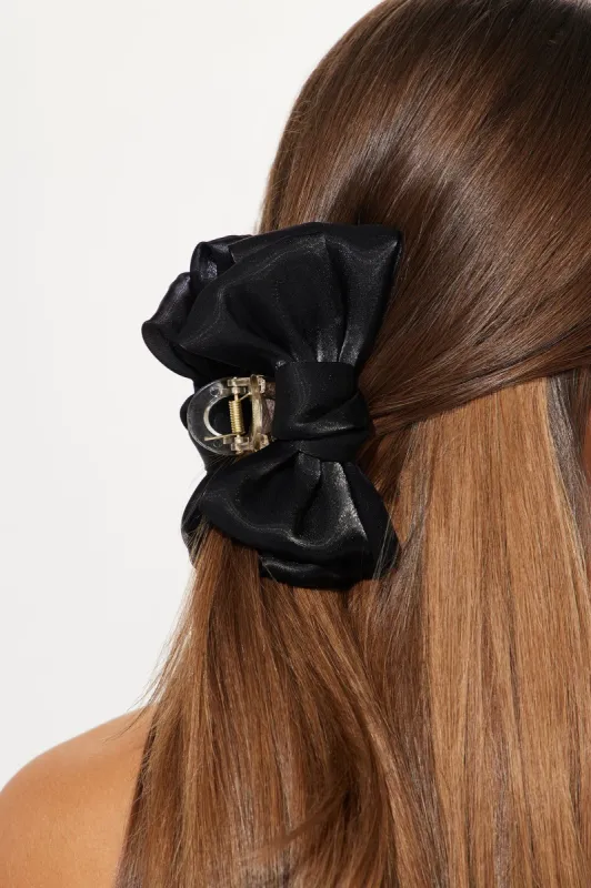 A Gift For You Bow Claw Clip - Black sold by Fashion Nova