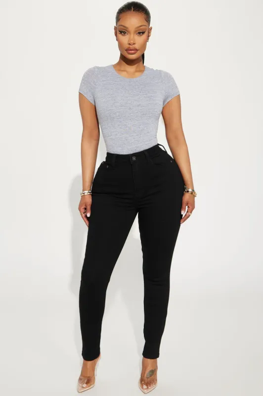 To The Point Stretch Skinny Jeans - Black sold by Fashion Nova
