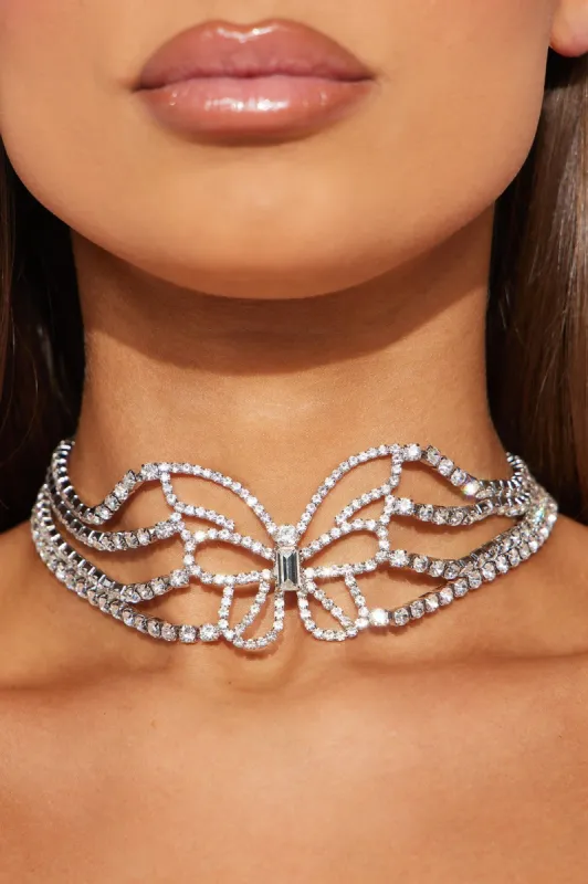 She's A Catch Butterfly Choker - Silver sold by Fashion Nova