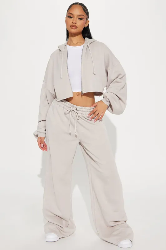 On The Go Fleece Pant Set - Taupe sold by Fashion Nova