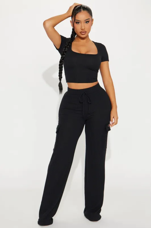 Nobody Like Me Short Sleeve Pant Set - Black sold by Fashion Nova