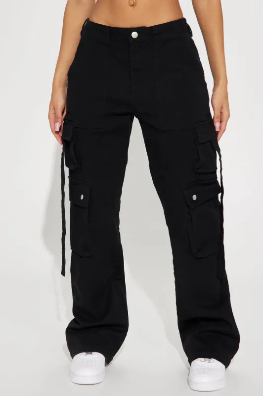 Just The Vibes Cargo Flare Pant - Black sold by Fashion Nova