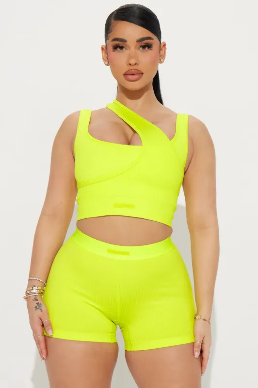Uppercut Effortless Seamless Sports Bra - Neon Green sold by Fashion Nova