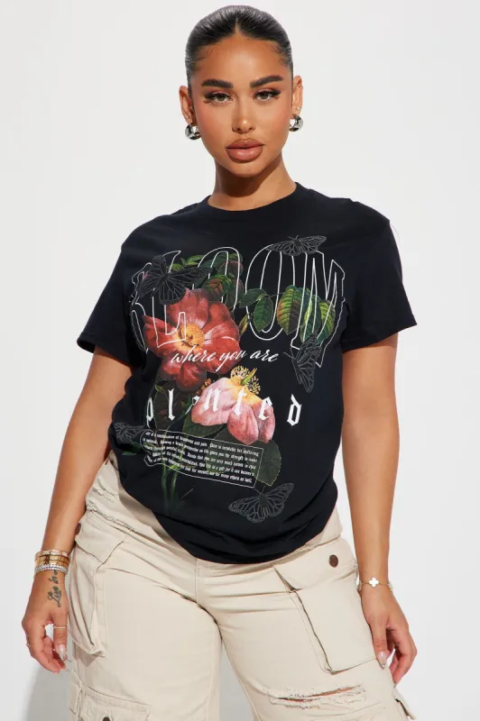 Watch Me Bloom Graphic Tshirt - Black sold by Fashion Nova