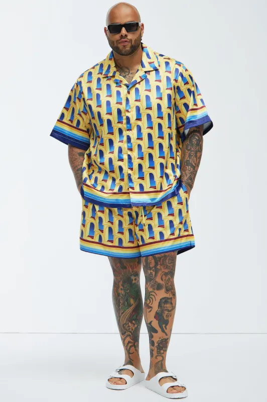 The Colosseum Shirt - Yellow/combo made by Fashion Nova