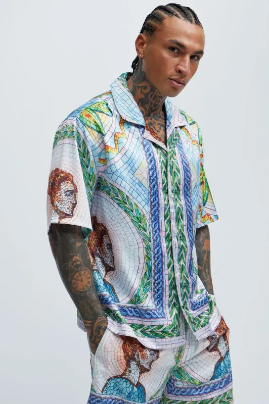 Atherton Mosaic Shirt - Blue/combo made by Fashion Nova