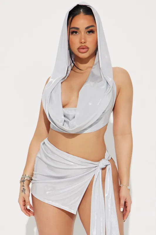 Jaw Drop Metallic Skirt Set - Silver sold by Fashion Nova