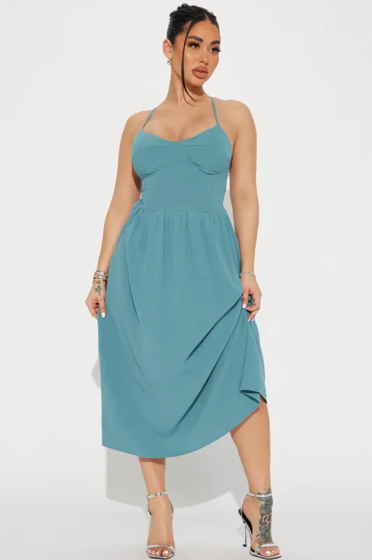 Francesca Midi Dress - Green sold by Fashion Nova