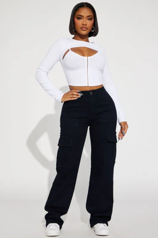 On Repeat Stretch Cargo Jeans - Dark Wash sold by Fashion Nova