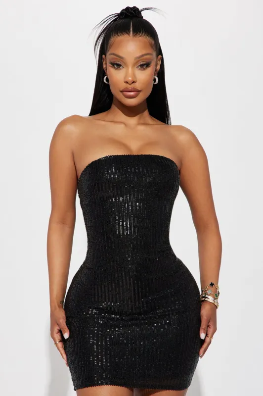 Dani Sequin Micro Mini Dress - Black made by Fashion Nova