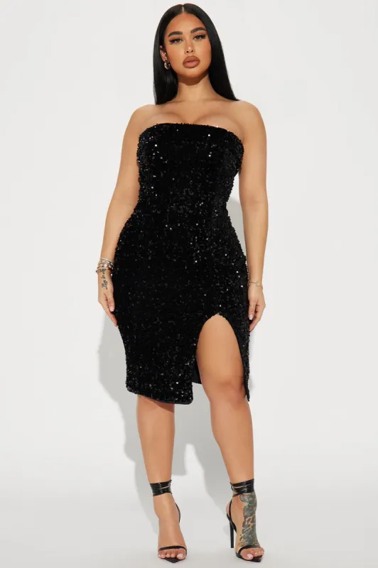 Lana Sequin Midi Dress - Black sold by Fashion Nova