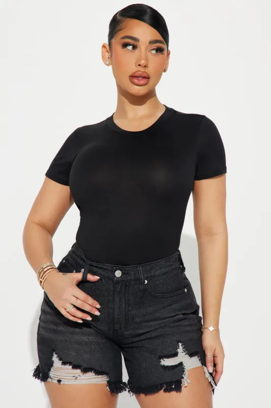 Aria Crew Neck Tee - Black sold by Fashion Nova