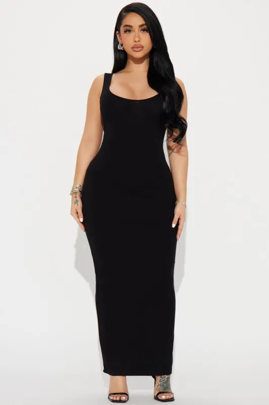 Taylor Ribbed Maxi Dress - Black sold by Fashion Nova