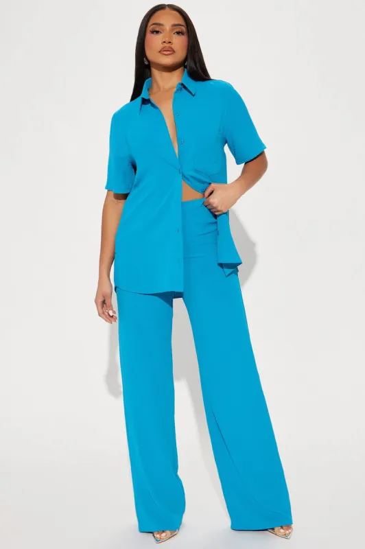 Makenzie Short Sleeve Pant Set - Turquoise sold by Fashion Nova