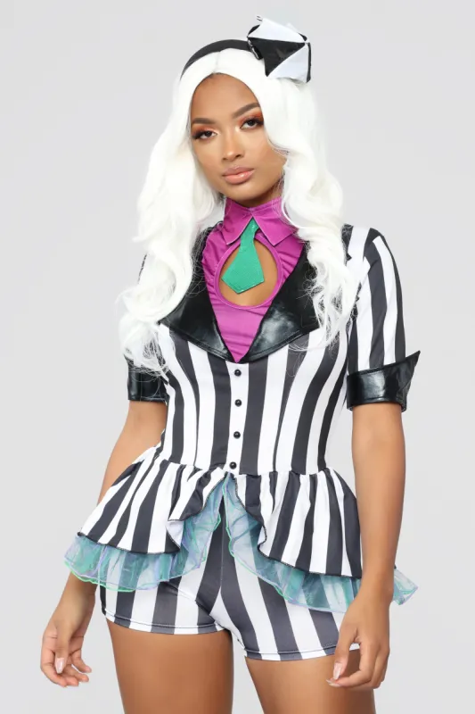 Beetle Babe Costume - Black/White sold by Fashion Nova
