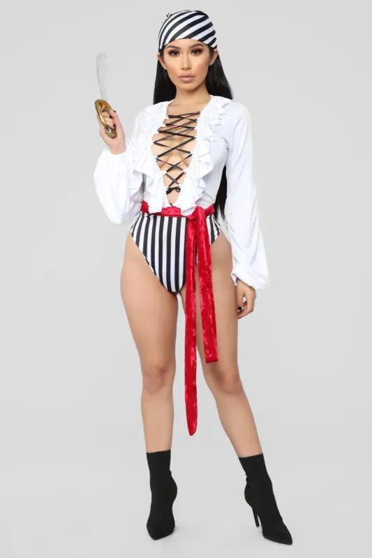 Pirate Scoundrel Costume - Black/White sold by Fashion Nova