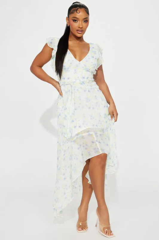Kacie Chiffon Maxi Dress - Blue/combo sold by Fashion Nova
