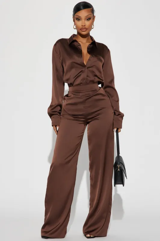 Makenzie Satin Pant Set - Chocolate sold by Fashion Nova