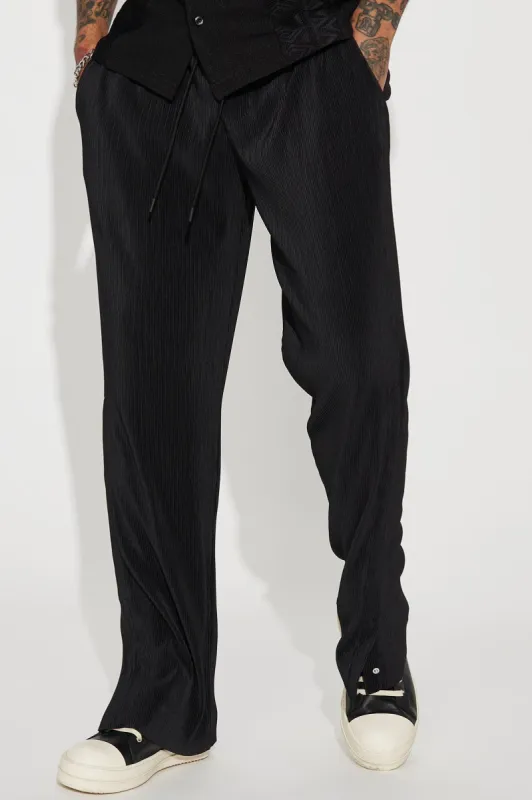 Turn Me Up Side Snap Plisse Pants - Black sold by Fashion Nova