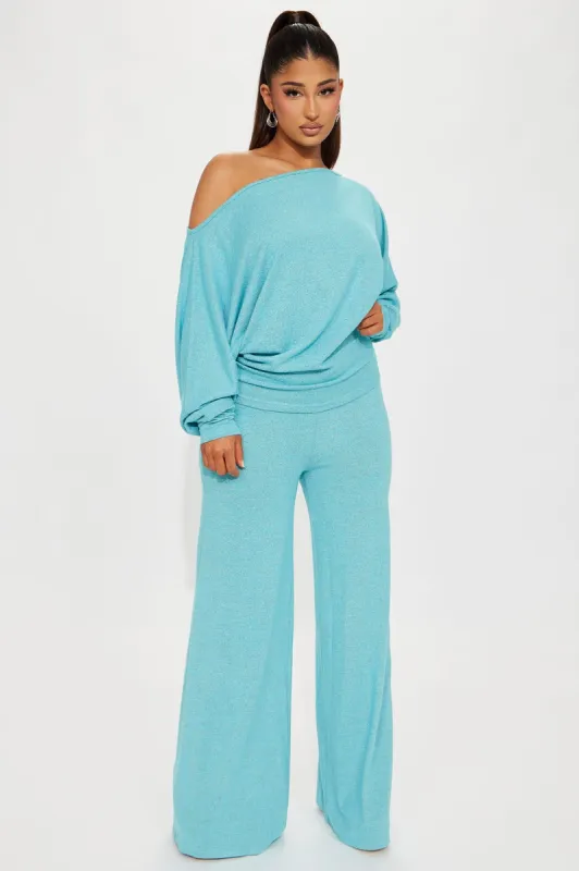 Nora Pant Set - Blue sold by Fashion Nova
