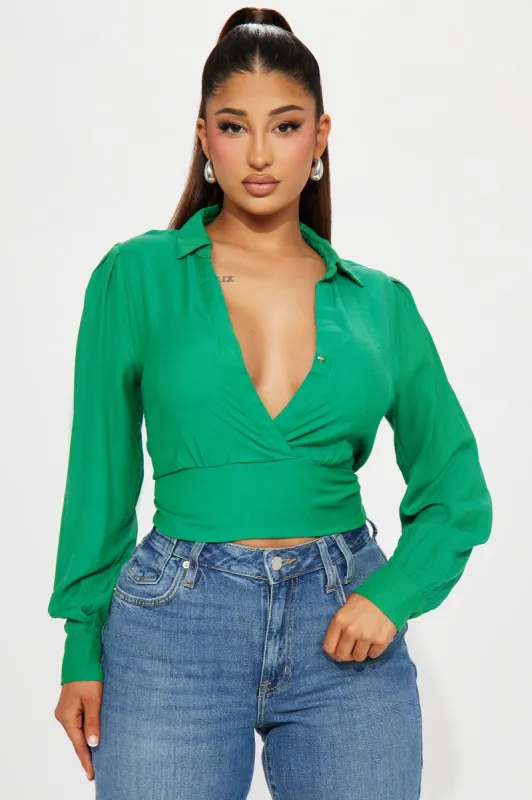 Lily Linen Blouse Top - Kelly Green sold by Fashion Nova