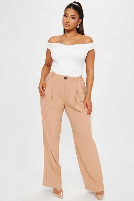 Havana Textured Trouser - Brown sold by Fashion Nova