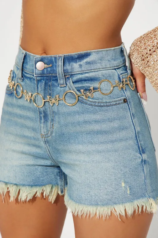 Lost In A Daydream Chain Belt - Gold sold by Fashion Nova