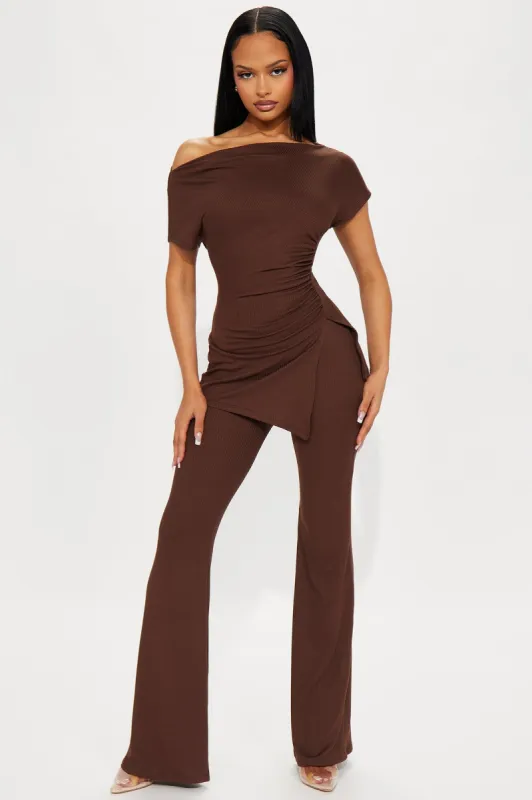Jazmyn Flare Pant Set - Brown sold by Fashion Nova