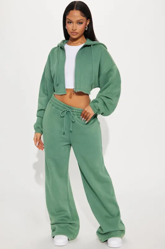On The Go Fleece Pant Set - Green sold by Fashion Nova