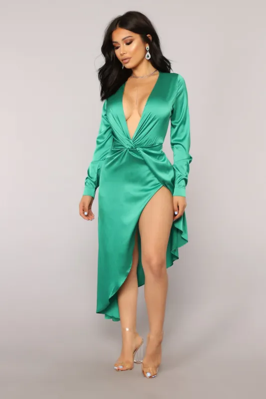 You Get Me Dress - Green sold by Fashion Nova