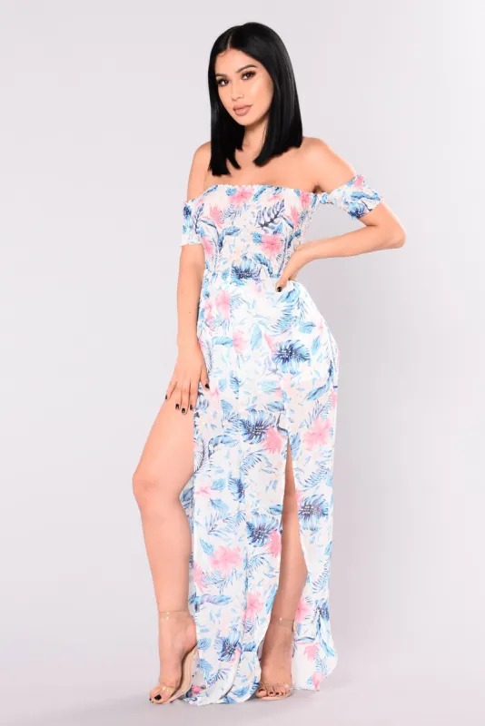 Charissa Jumpsuit - White/Blue sold by Fashion Nova