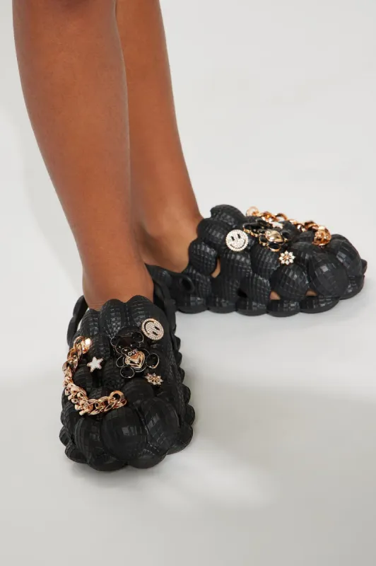 Mini Baddie Vibes Charm Bubble Slides - Black sold by Fashion Nova