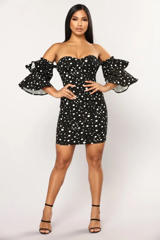 Pauletta Mini Dress - Black/White sold by Fashion Nova