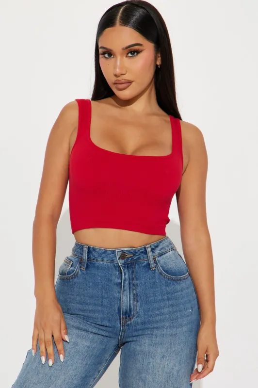 Yelisa Seamless Crop Top - Dark Red sold by Fashion Nova