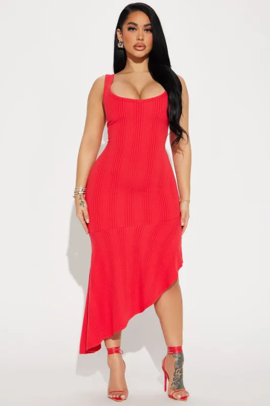 Alana Textured Midi Dress - Red sold by Fashion Nova