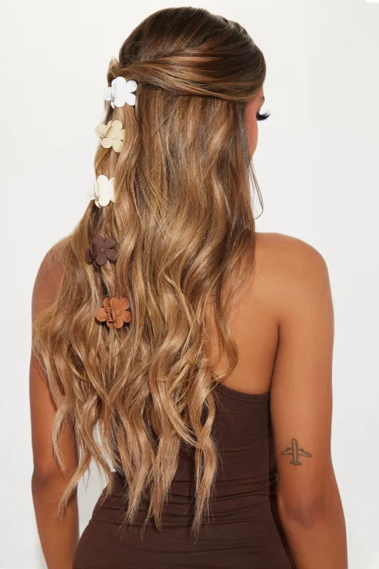 Natural Flower 5 Pack Hair Clip - Brown/combo sold by Fashion Nova