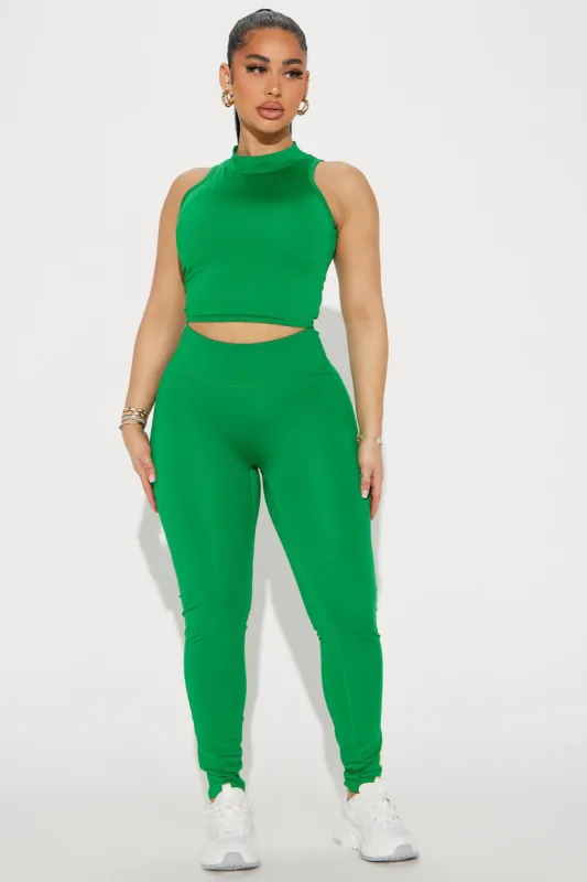 Claudia Elevate Active Legging - Kelly Green sold by Fashion Nova
