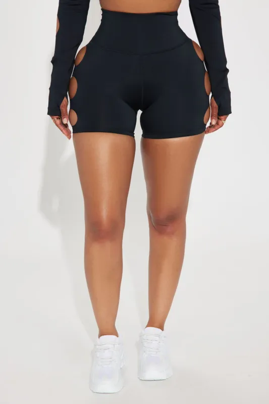 Running In Circles Elevate Active Short - Black sold by Fashion Nova