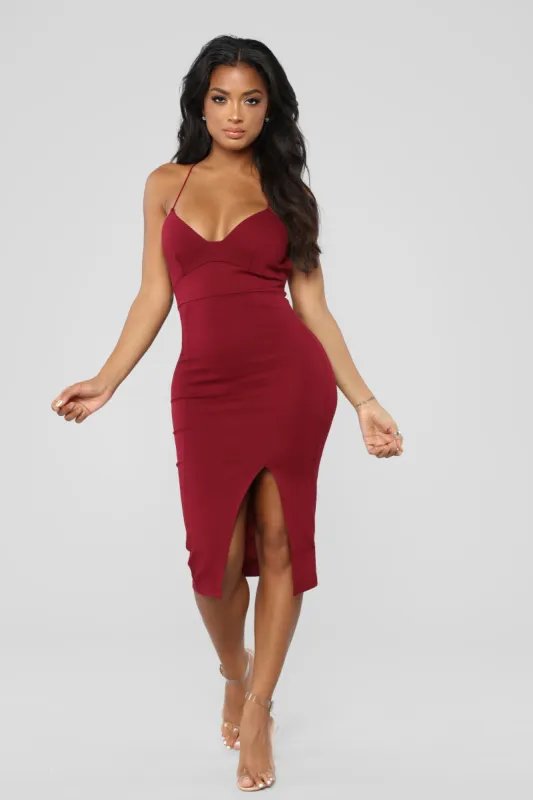 Jonelle Midi Dress - Burgundy sold by Fashion Nova