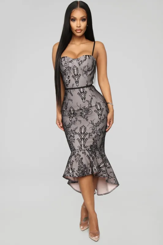 Romance In The Dark Lace Midi Dress - Black/Pink sold by Fashion Nova