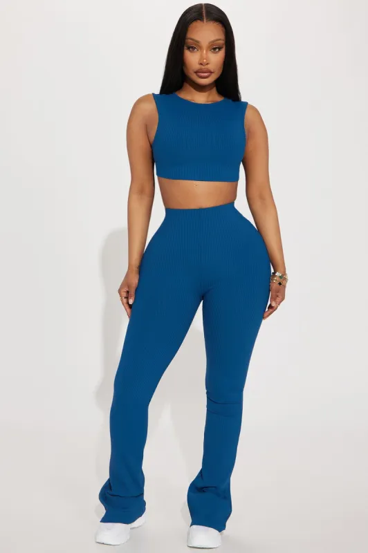 Hold Position Ribbed Yoga Pant - Navy sold by Fashion Nova