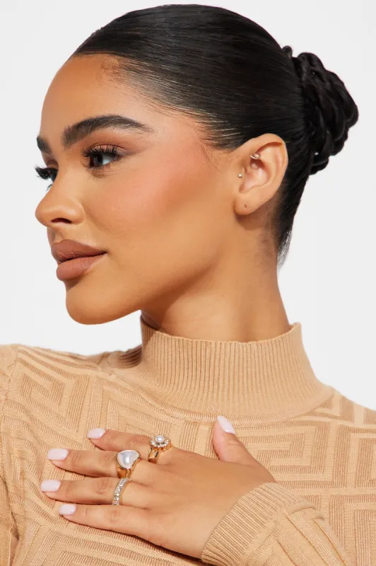 Helpful Heart 3 Piece Ring Set - Gold sold by Fashion Nova
