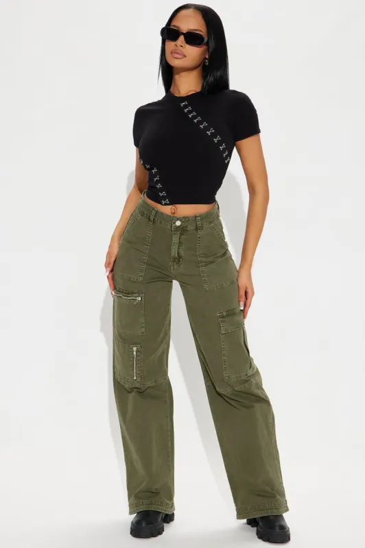 Arzu Wide Leg Cargo Pant - Olive sold by Fashion Nova