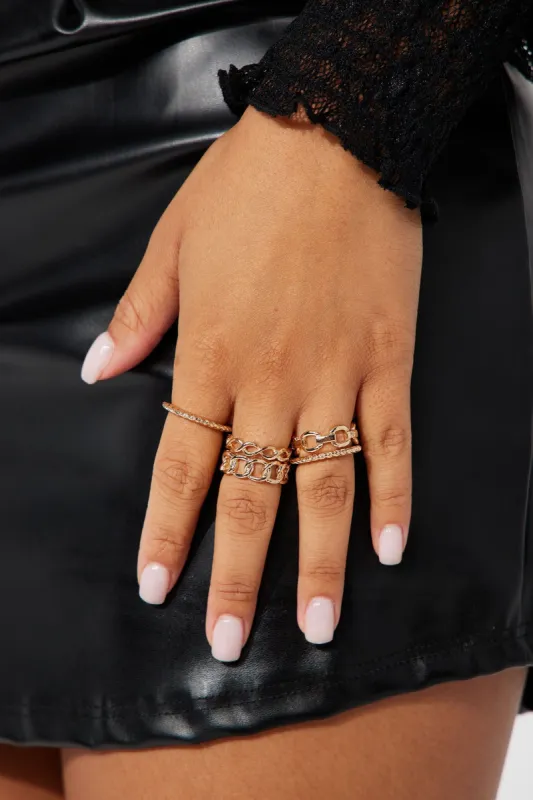 Part Of The Team 5 Piece Rings Set - Gold sold by Fashion Nova