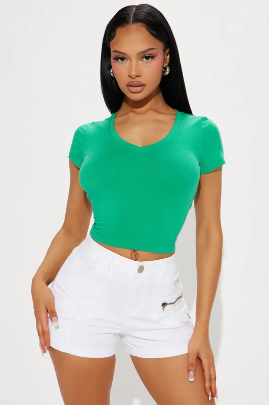 Kaitlyn V Neck Crop Top - Kellygreen sold by Fashion Nova