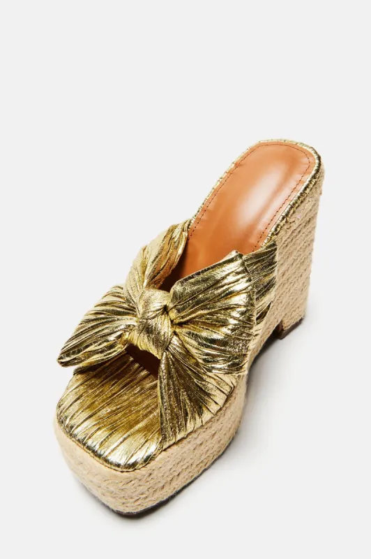 Elle Wedges - Gold sold by Fashion Nova