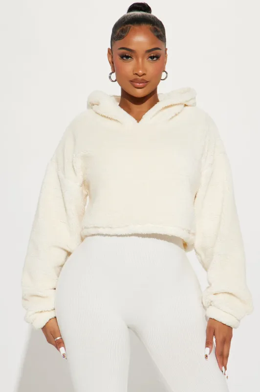 Amber Cropped Sherpa Lounge Jacket - Cream sold by Fashion Nova