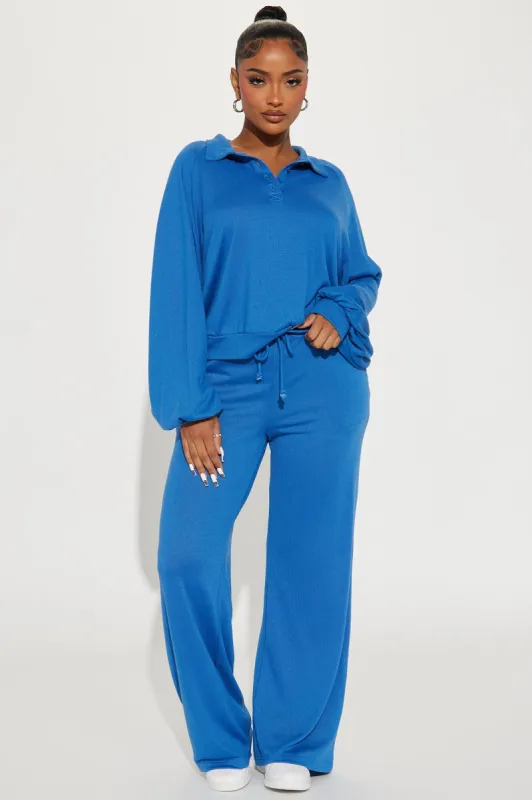 Feeling Unbothered Hacci Pant Set - Blue sold by Fashion Nova