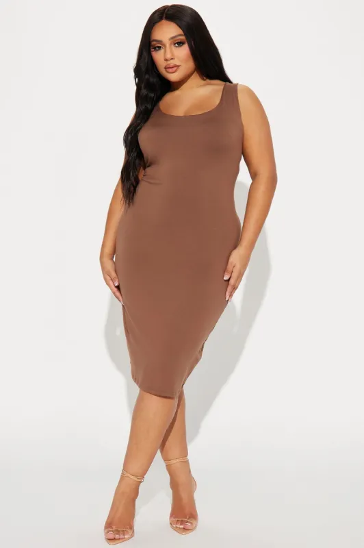 Double Scoop Midi Dress 11- Chestnut sold by Fashion Nova