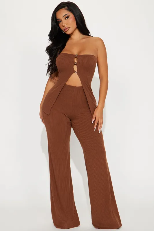 Friday Night Out Pant Set - Brown sold by Fashion Nova
